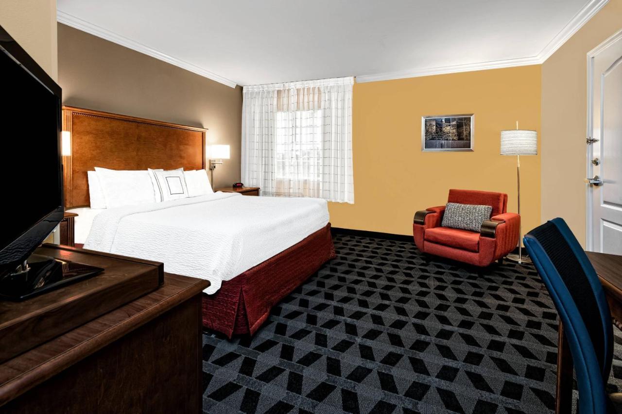 Towneplace Suites By Marriott San Antonio Northwest Exterior foto